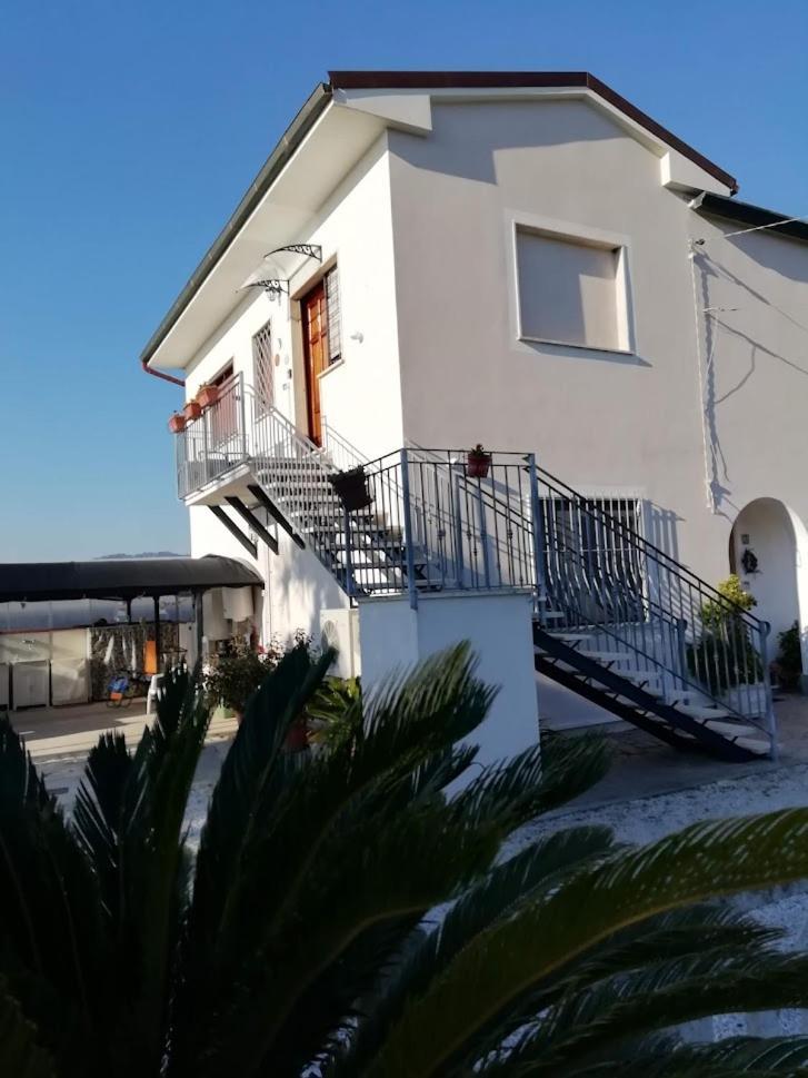 Appartamento La Casa Di Silvia Massarosa Esterno foto